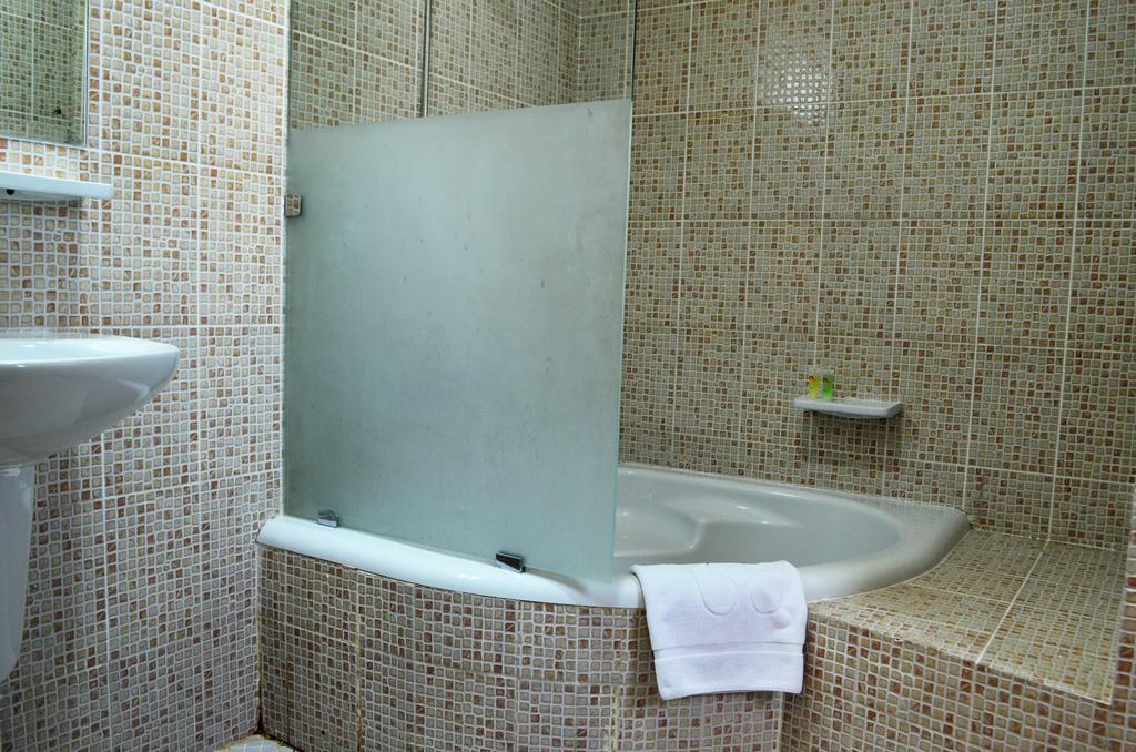 President Suites Apartments Manama Zewnętrze zdjęcie